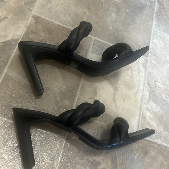Open Edit Black Remmy Twist Sandal Heels 10 - Picture 7 of 10